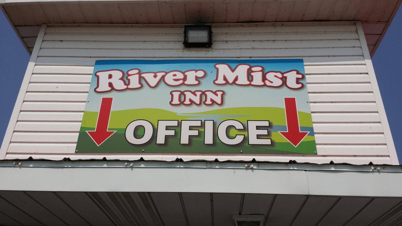 River Mist Inn Sturgeon Falls Esterno foto